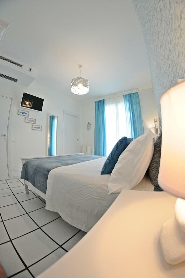 Thalia Guest House Marzamemi Exteriör bild