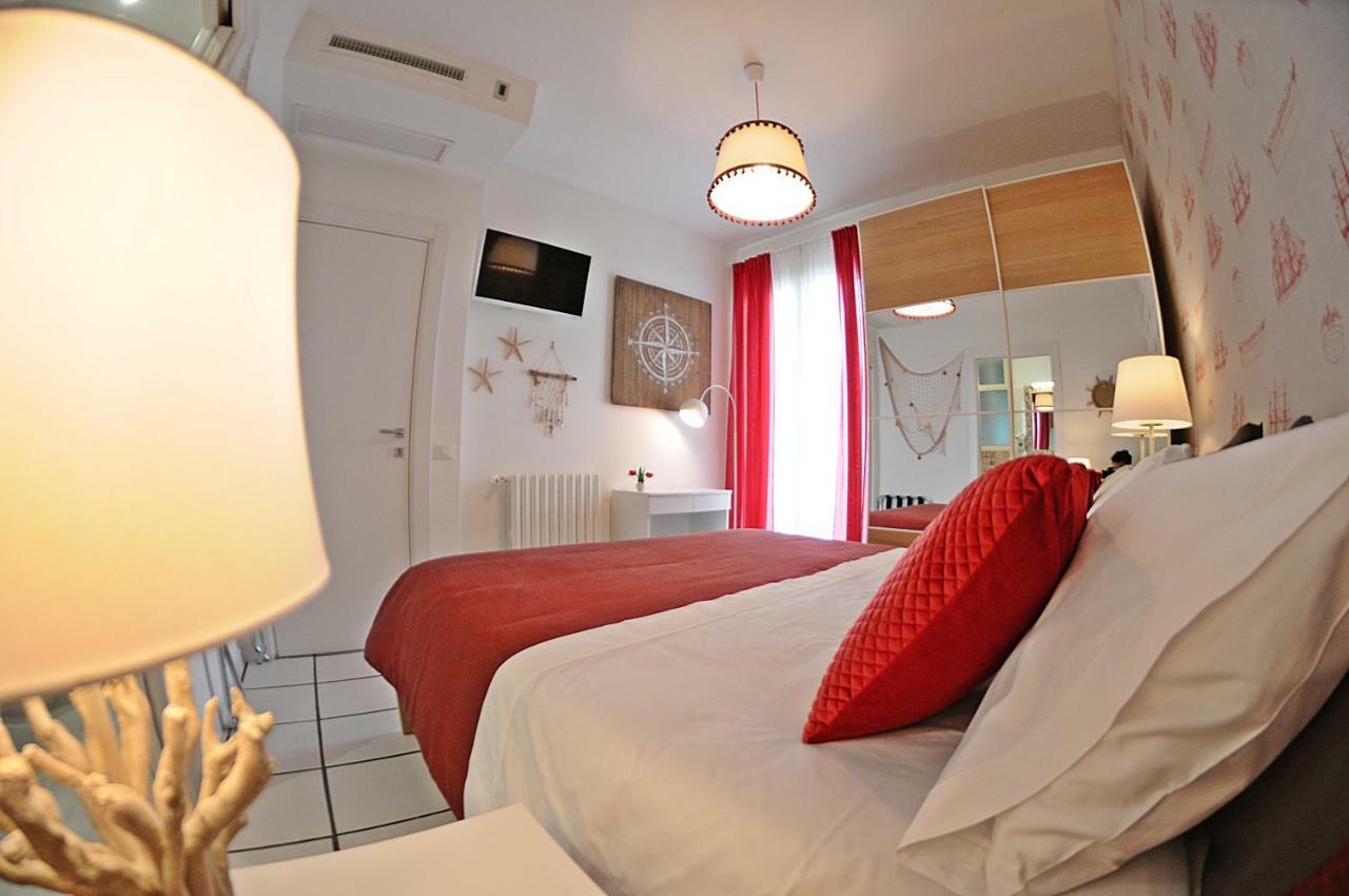 Thalia Guest House Marzamemi Exteriör bild